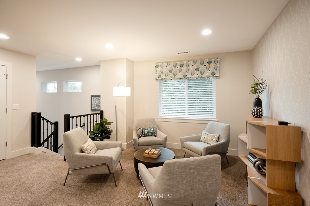3511 226th Place Southeast, Unit J37 Bothell, WA 98021 - Photo 8 of 18 Gallery Image 8