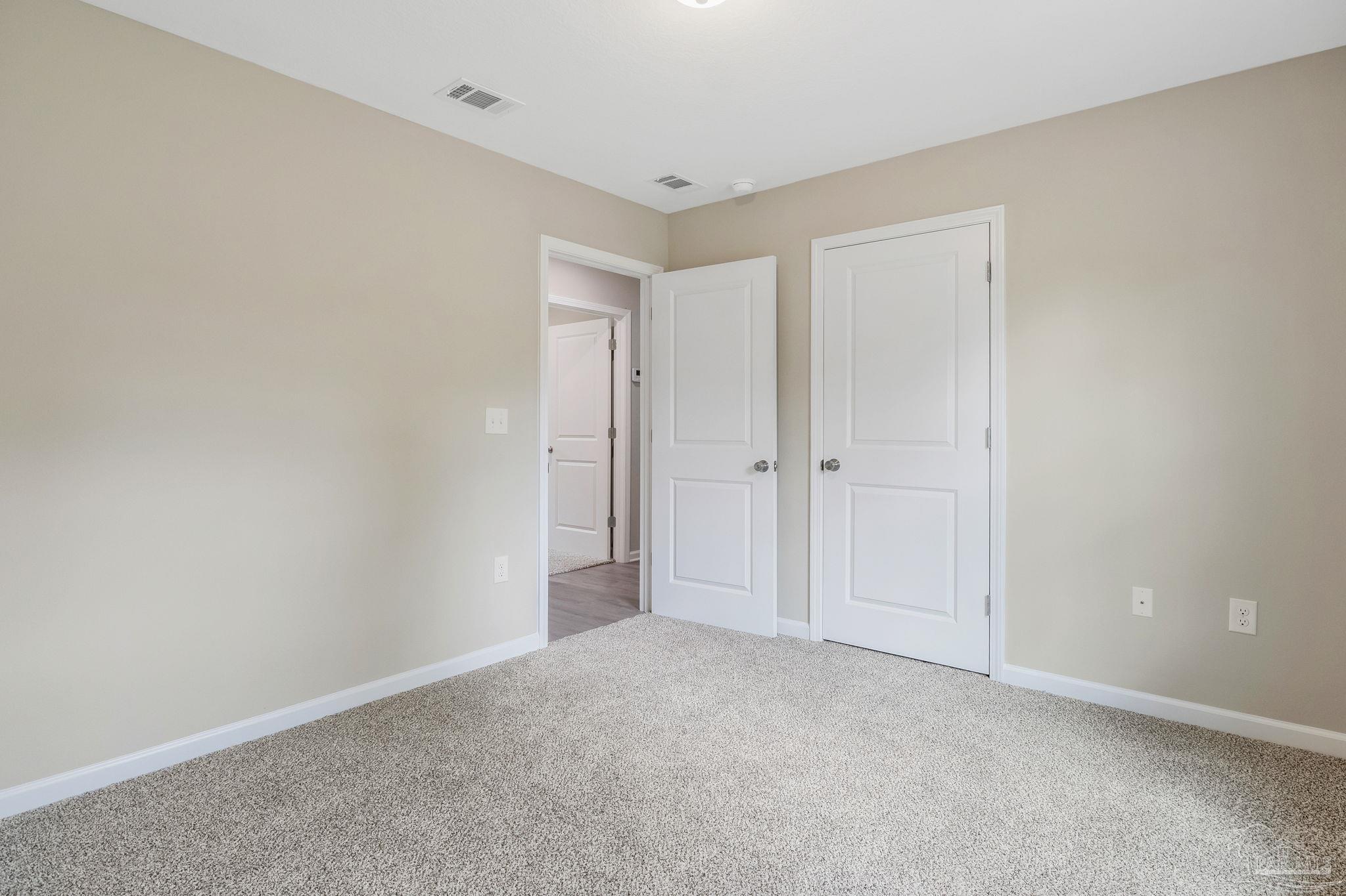 5597 Riviera Drive Milton, FL 32583 - Photo 14 of 47