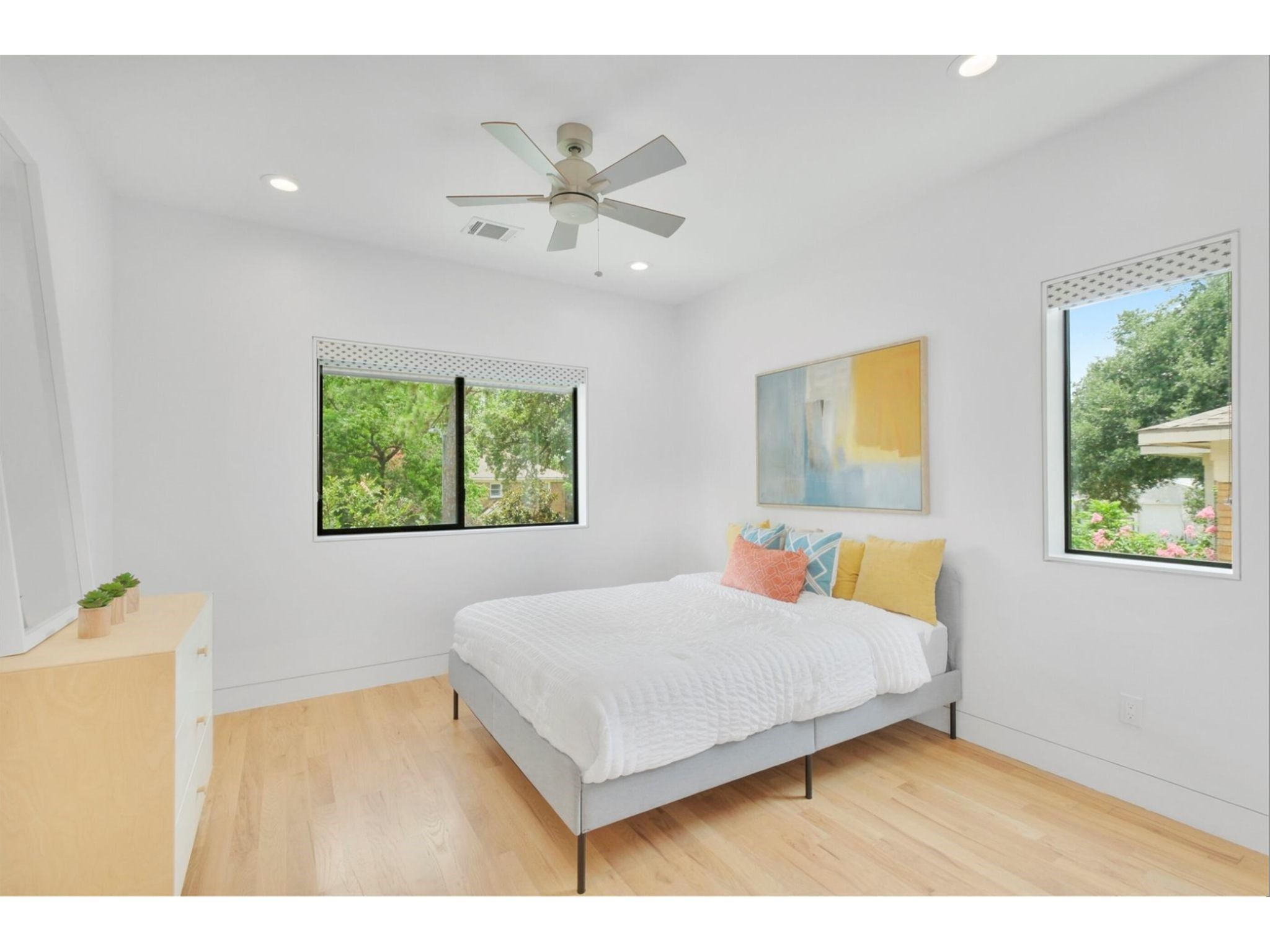 1912 Kipling Street Houston, TX 77098 - Photo 16 of 30 a bedroom with a bed and a window