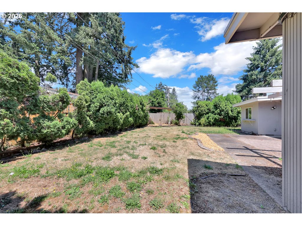 3270 Game Farm Road Springfield, OR 97477 - Photo 41 of 42