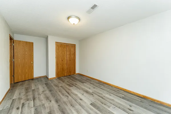 $203,000 | 209 Henry Street, Le Roy, MN 55951