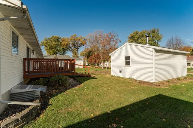 $229,000 | 209 Henry Street, Le Roy, MN 55951