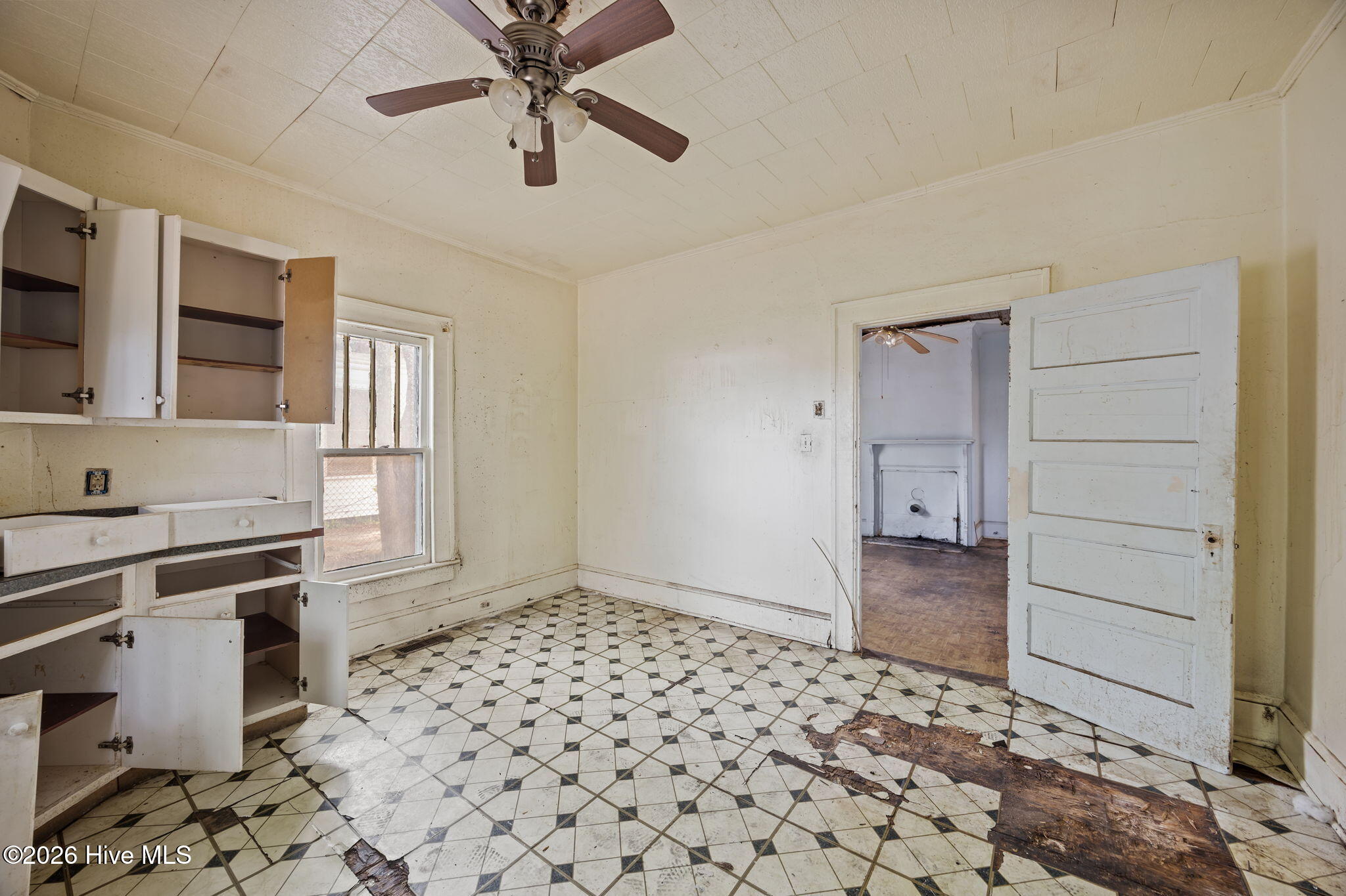 409 Pender Street East Wilson, NC 27893 - Photo 17 of 33 20-web-or-mls-BLS_0036