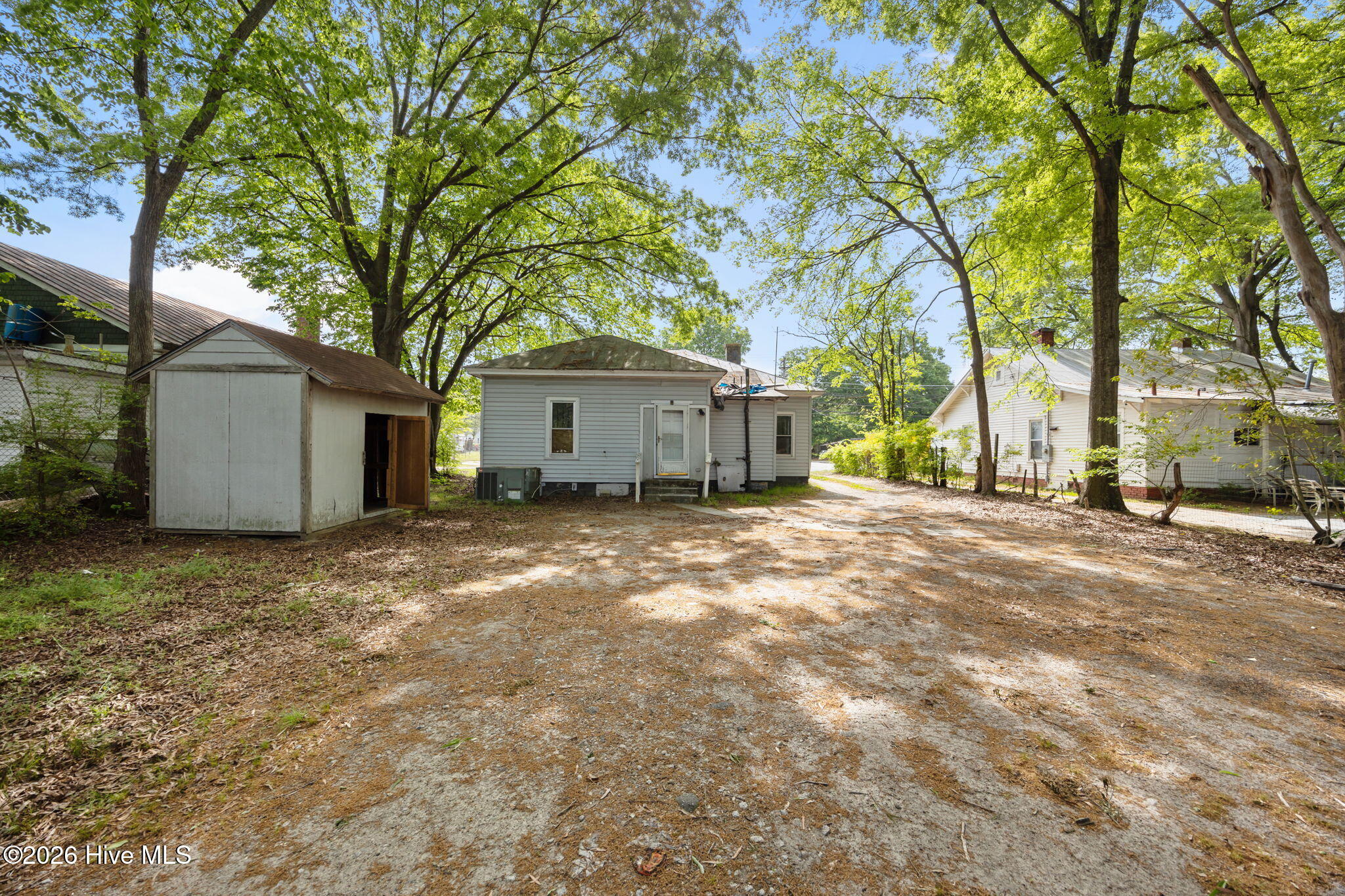 409 Pender Street East Wilson, NC 27893 - Photo 23 of 33 10-web-or-mls-BLS_0008