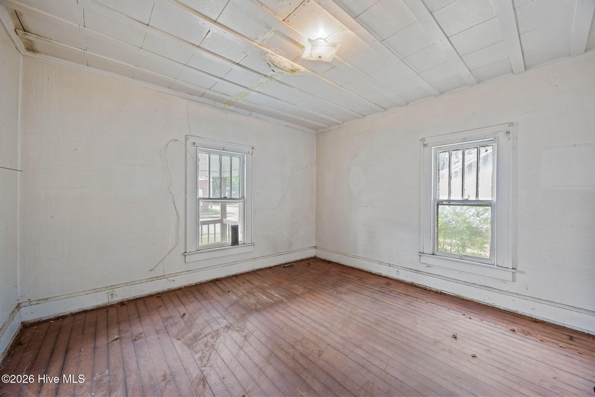 409 Pender Street East Wilson, NC 27893 - Photo 7 of 33 8-web-or-mls-BLS_0006