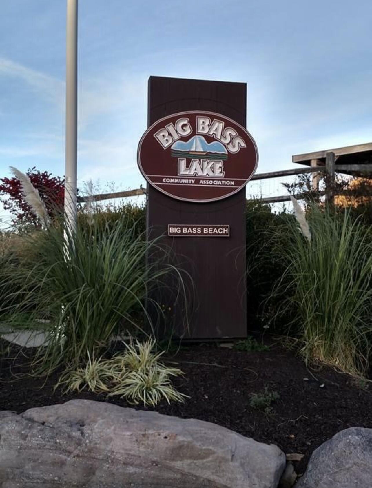 218 State Pk Road Gouldsboro, PA 18424 - Photo 1 of 22 a view of a pathway of a building