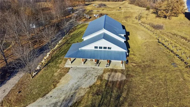 $925,000 | 16289 U Highway, Mayview, MO 64071