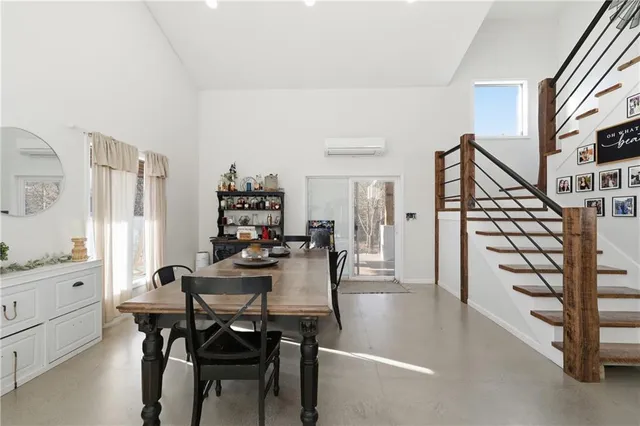 $925,000 | 16289 U Highway, Mayview, MO 64071