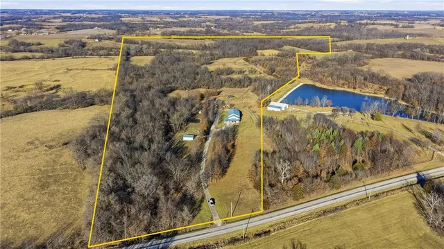 $925,000 | 16289 U Highway, Mayview, MO 64071