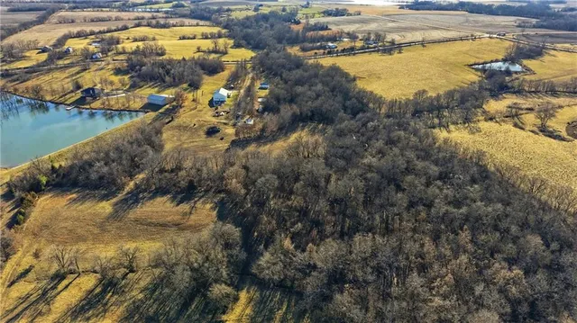 $925,000 | 16289 U Highway, Mayview, MO 64071