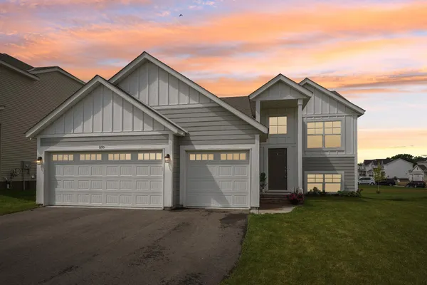 $450,000 | 9195 25th Street Northeast, St. Michael, MN 55376