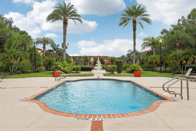 $239,990 | 5500 Metrowest Boulevard, Unit 101, Orlando, FL 32811