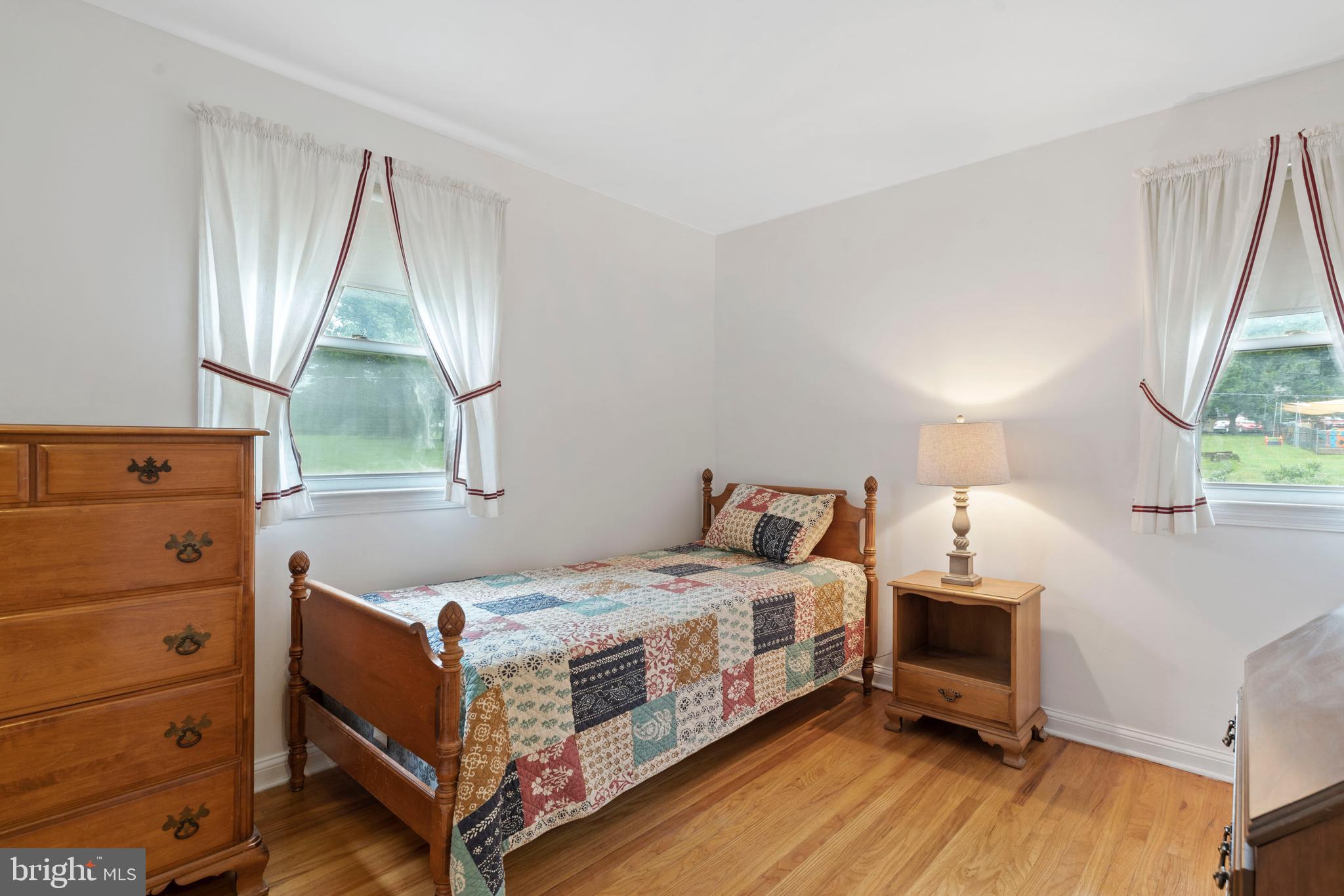 309 Lewis Road Broomall, PA 19008 - Photo 8 of 14