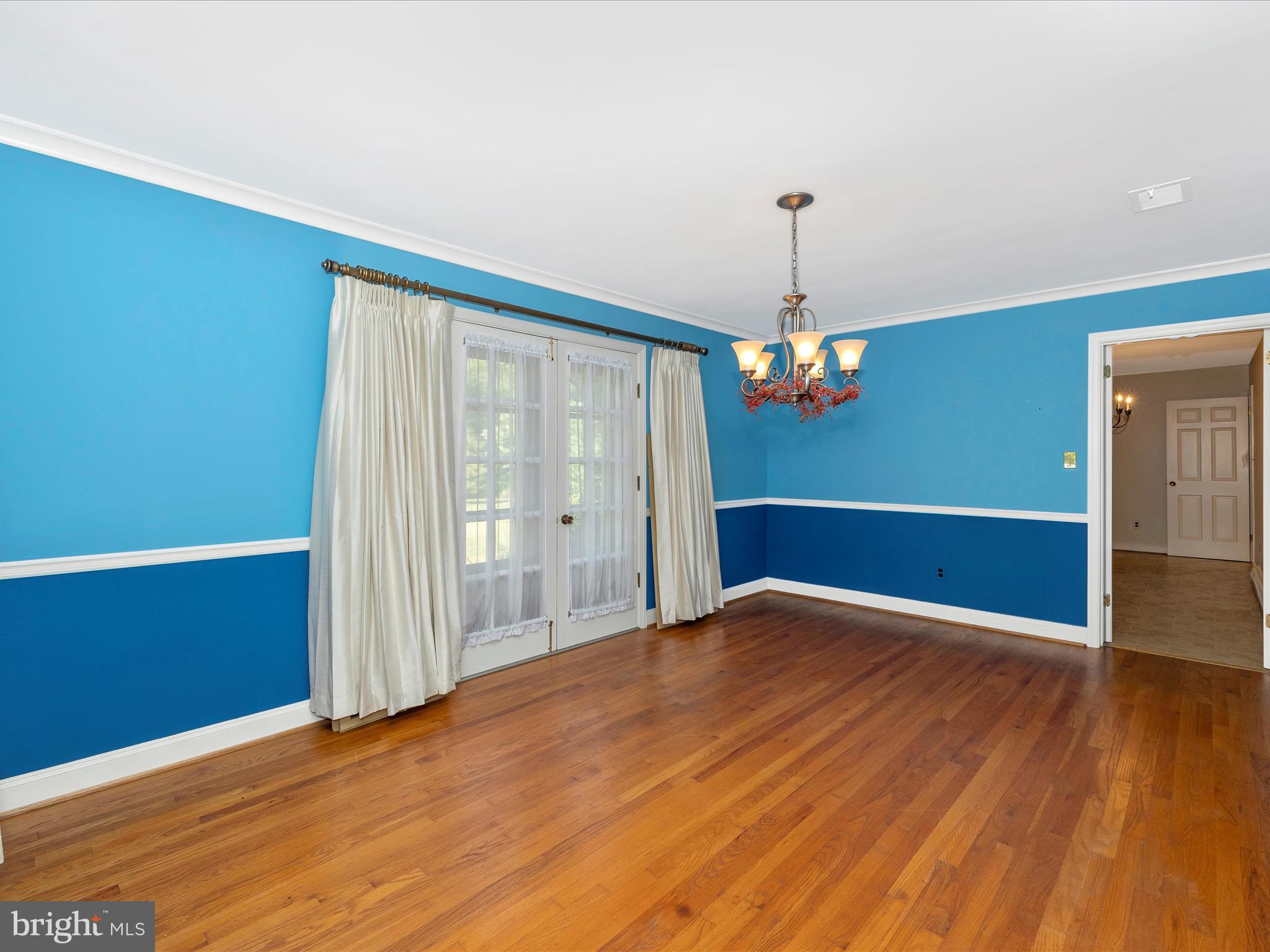 4189 Ten Oaks Road Dayton, MD 21036 - Photo 18 of 61 Dining Room