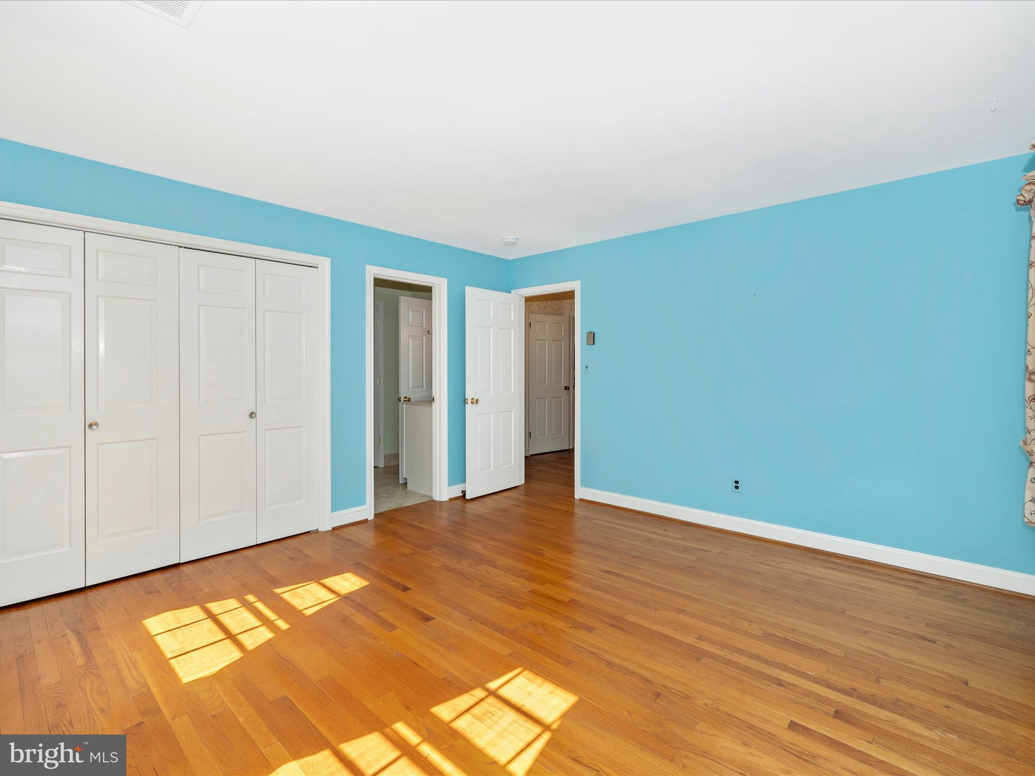 4189 Ten Oaks Road Dayton, MD 21036 - Photo 31 of 61 Bedroom