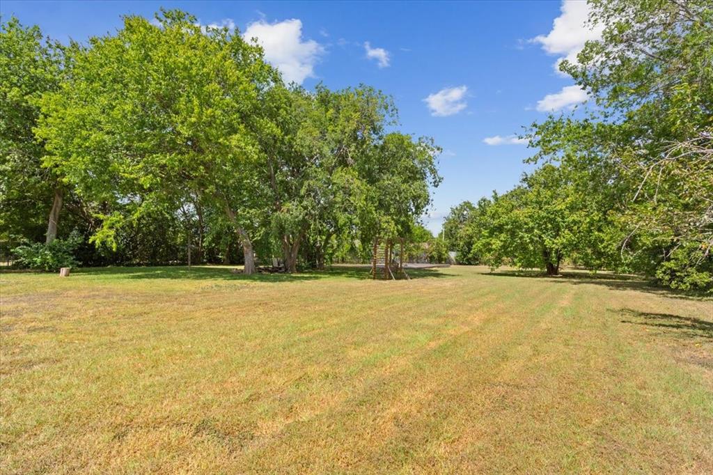 901 South Old Temple Road Lorena, TX 76655 - Photo 34 of 35 Gallery Image 34