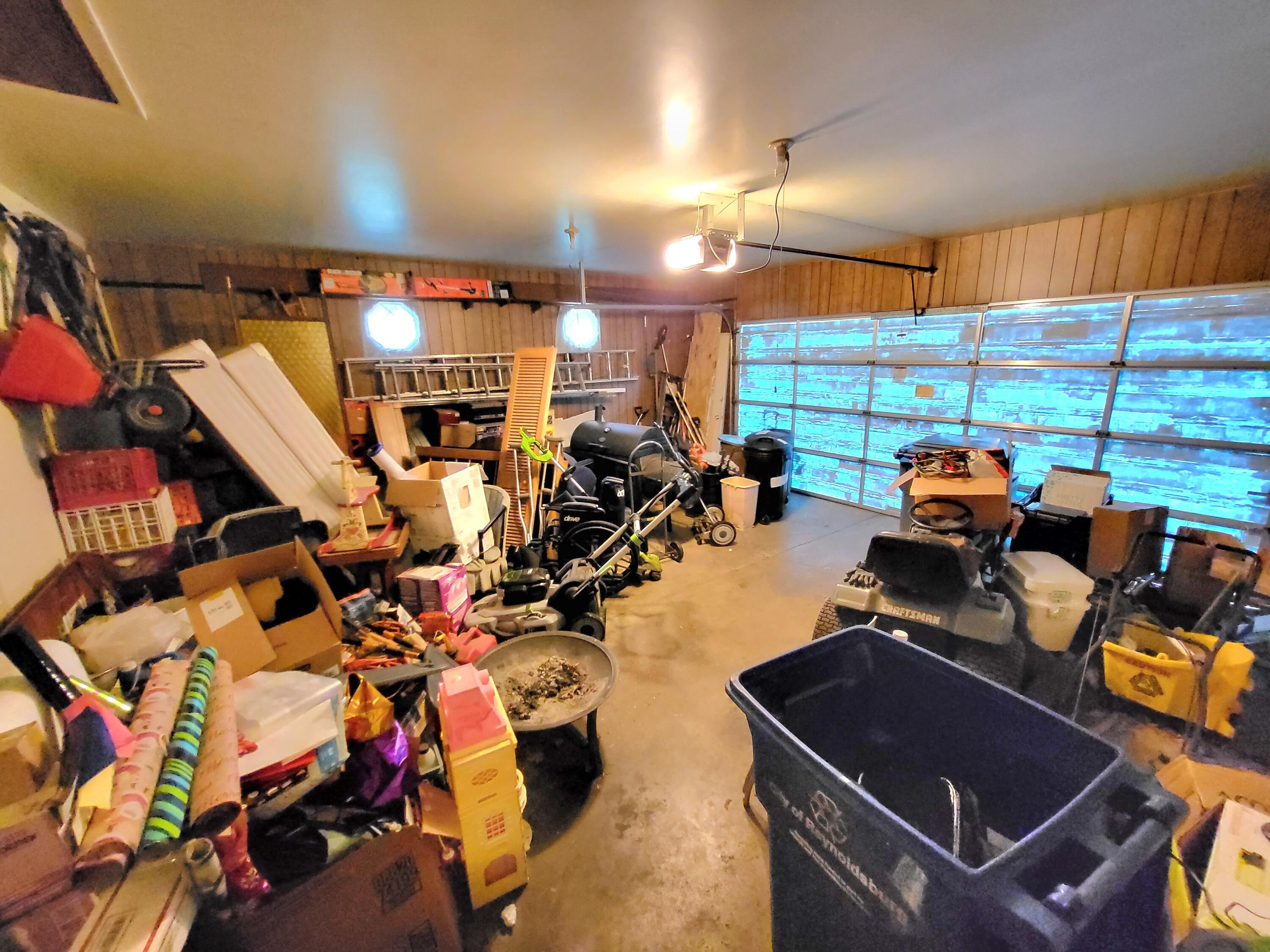 265 Deer Trail Road Reynoldsburg, OH 43068 - Photo 28 of 28 2 car garage