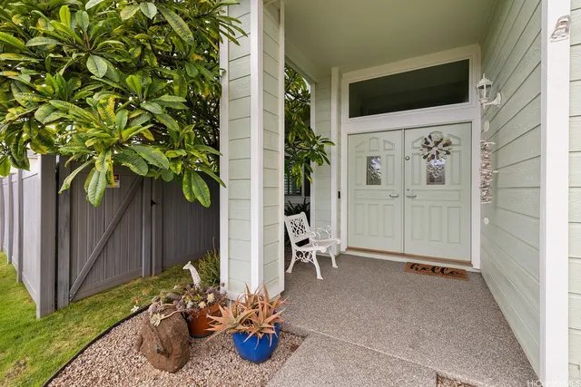 a view of a entryway door of the house