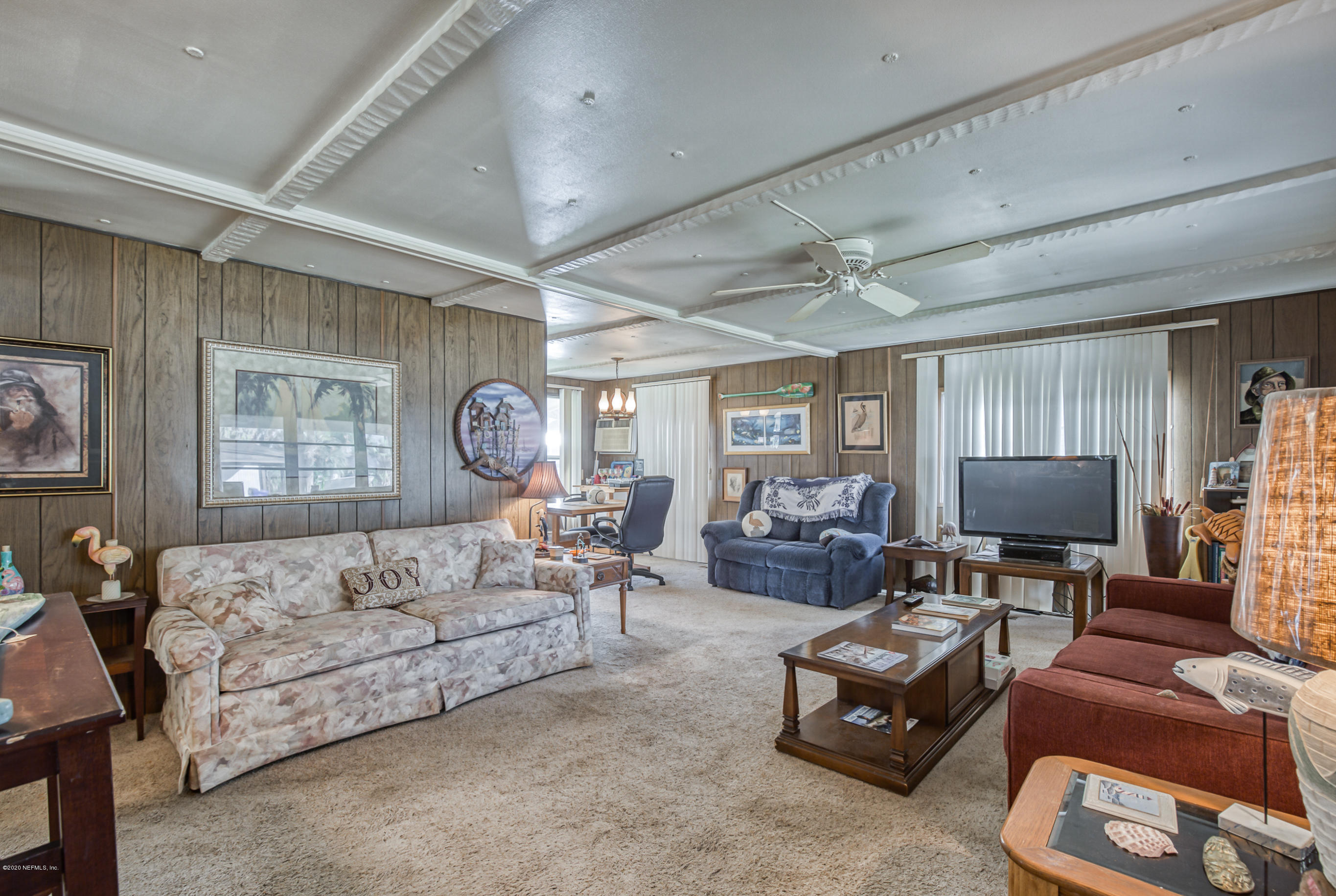 8466 Moody Canal Road St. Augustine, FL 32092 - Photo 12 of 48 Living Room