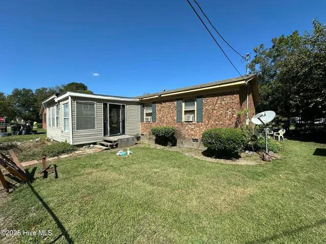 $77,000 | 4396 West Hines Street, Farmville, NC 27828