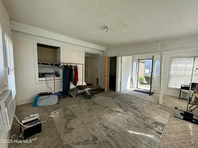 $77,000 | 4396 West Hines Street, Farmville, NC 27828