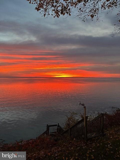 117 Chesapeake Avenue Prince Frederick, MD 20678 - Photo 17 of 65 a view of city and ocean