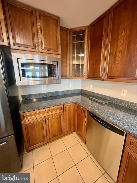 117 Chesapeake Avenue Prince Frederick, MD 20678 - Photo 23 of 65 a kitchen with granite countertop cabinets and steel stainless steel appliances granite counter tops