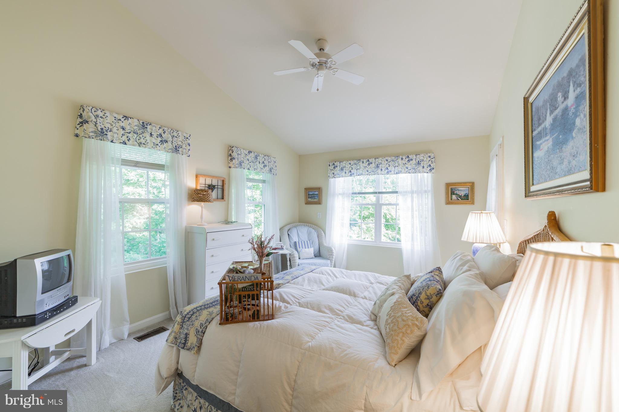 1703 Bay Road Shady Side, MD 20764 - Photo 13 of 27 Master bedroom