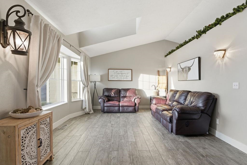 3206 South Vercler Road Spokane Valley, WA 99206 - Photo 5 of 27