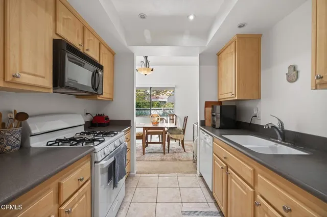 $729,000 | 202 North Carillo Road, Unit E, Ojai, CA 93023