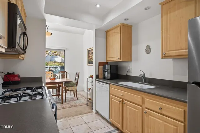 $729,000 | 202 North Carillo Road, Unit E, Ojai, CA 93023