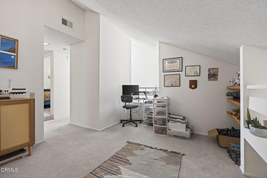 202 North Carillo Road, Unit E Ojai, CA 93023 - Photo 26 of 39