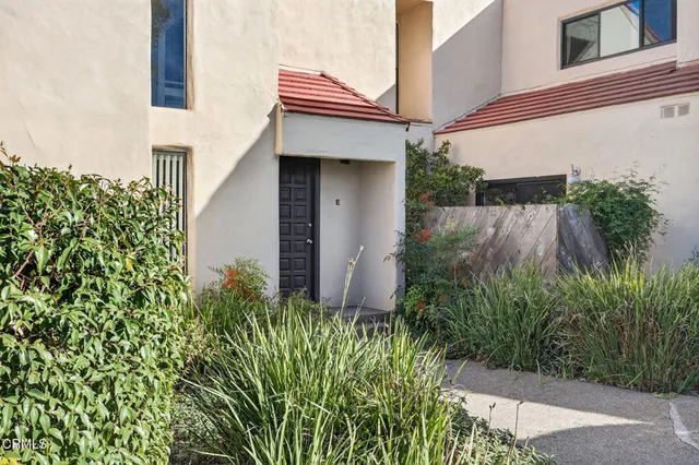 $729,000 | 202 North Carillo Road, Unit E, Ojai, CA 93023