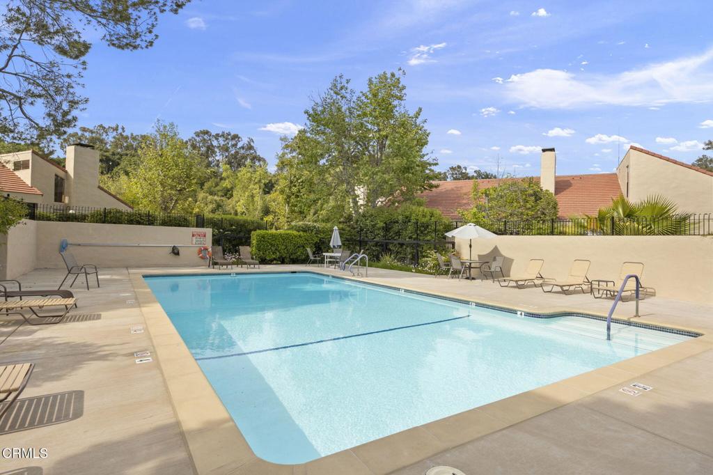 202 North Carillo Road, Unit E Ojai, CA 93023 - Photo 35 of 39