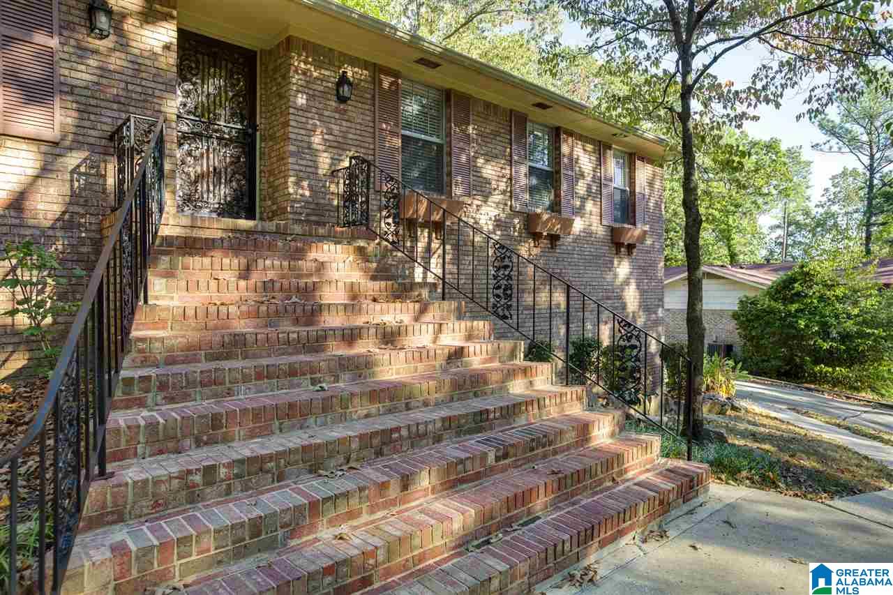3445 Conley Road Hoover, AL 35226 - Photo 2 of 31