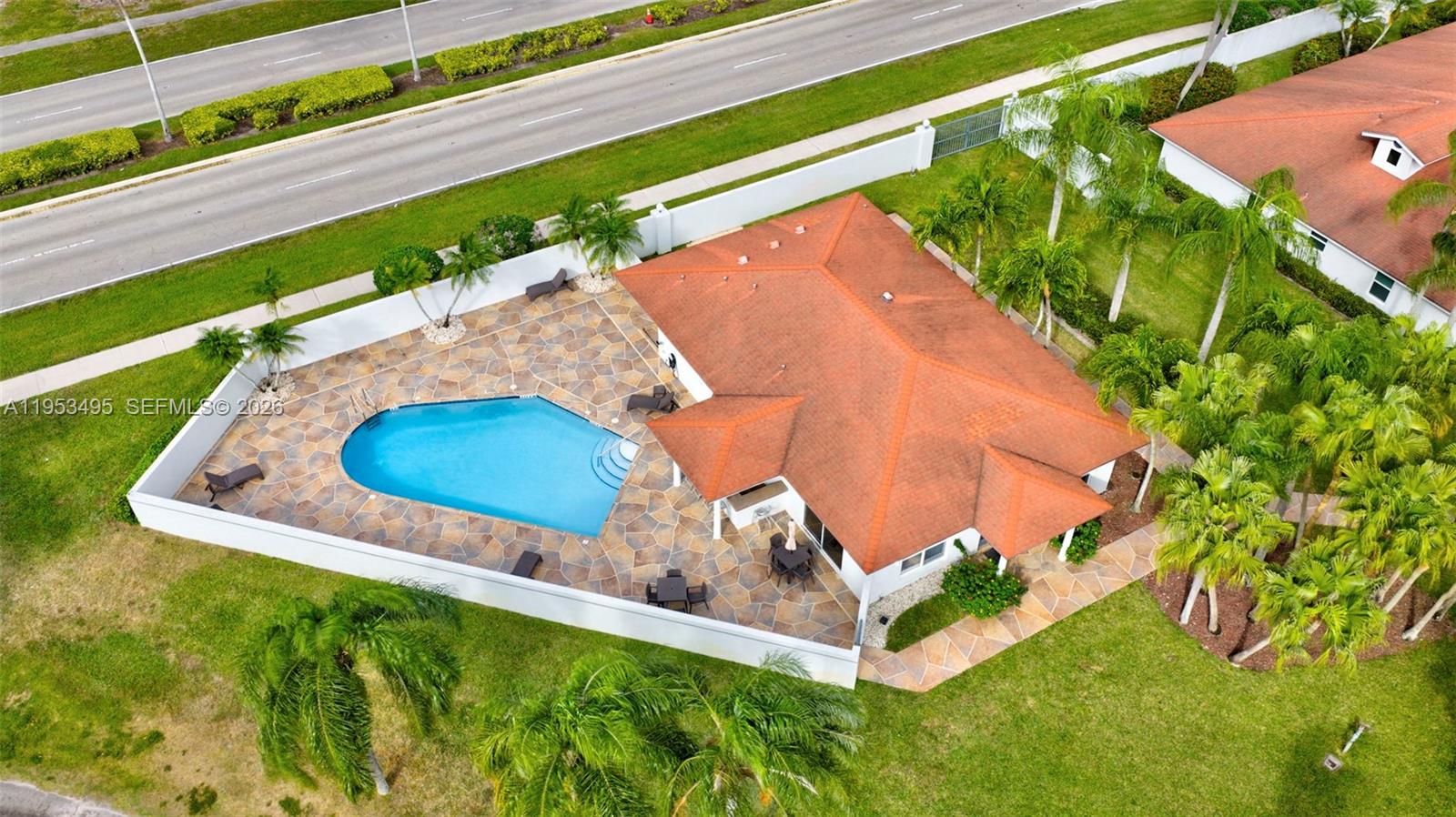 6744 North Pine Island Road Tamarac, FL 33321 - Photo 32 of 41