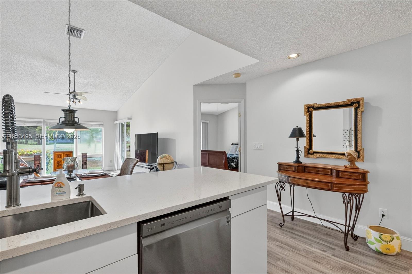 6744 North Pine Island Road Tamarac, FL 33321 - Photo 6 of 41