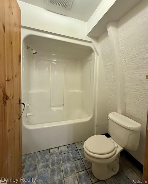 7285 Mayville Road Marlette, MI 48453 - Photo 14 of 28 Bathroom2.jpg