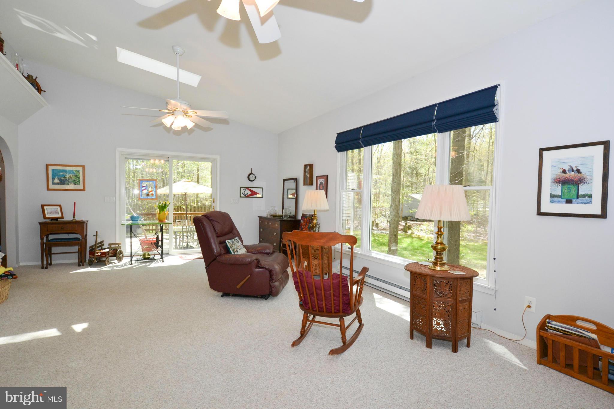 5180 Chalk Point Road West River, MD 20778 - Photo 11 of 24 Family Room
