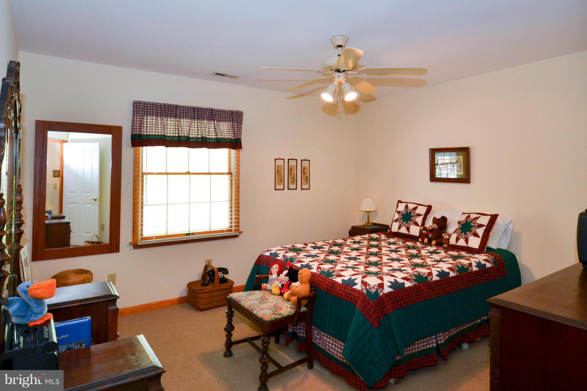 5180 Chalk Point Road West River, MD 20778 - Photo 16 of 24 Bedroom