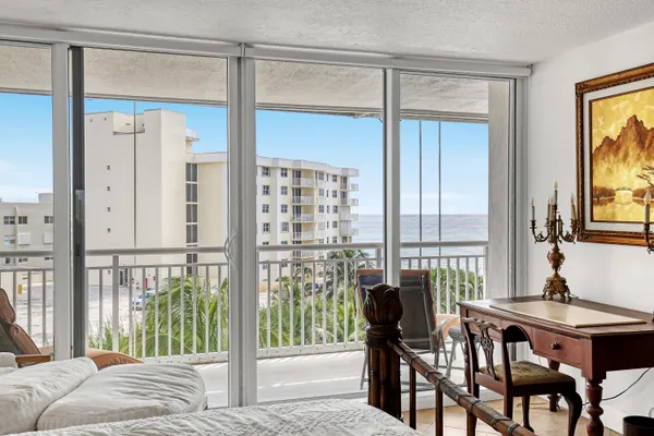 $8,500 | 3546 South Ocean Boulevard, Unit 721, South Palm Beach, FL 33480