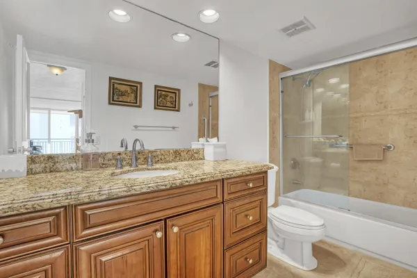 $8,500 | 3546 South Ocean Boulevard, Unit 721, South Palm Beach, FL 33480
