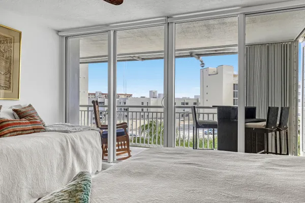 $8,500 | 3546 South Ocean Boulevard, Unit 721, South Palm Beach, FL 33480