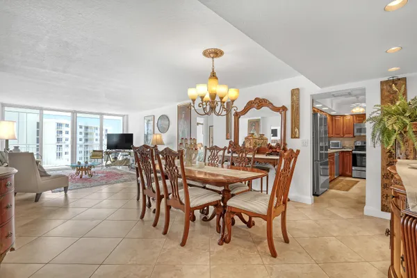$8,500 | 3546 South Ocean Boulevard, Unit 721, South Palm Beach, FL 33480