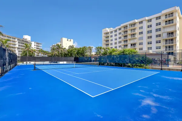 $8,500 | 3546 South Ocean Boulevard, Unit 721, South Palm Beach, FL 33480