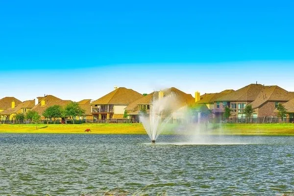 $2,200 | 1315 Diamond Drape Drive, Rosharon, TX 77583