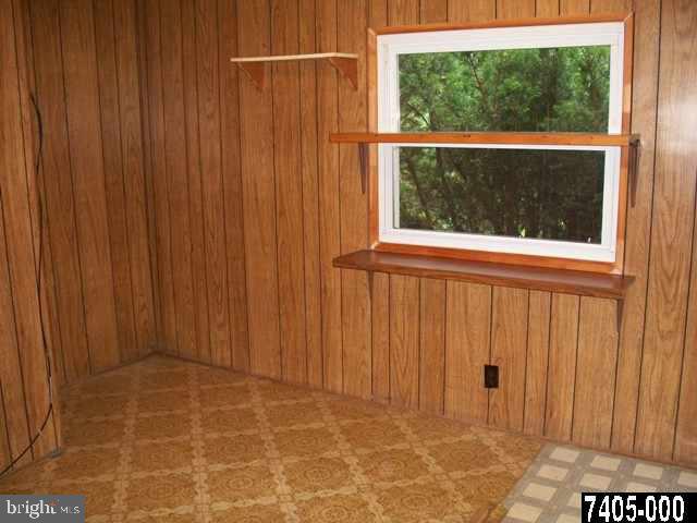 355 Newcomer Road Windsor, PA 17366 - Photo 9 of 19