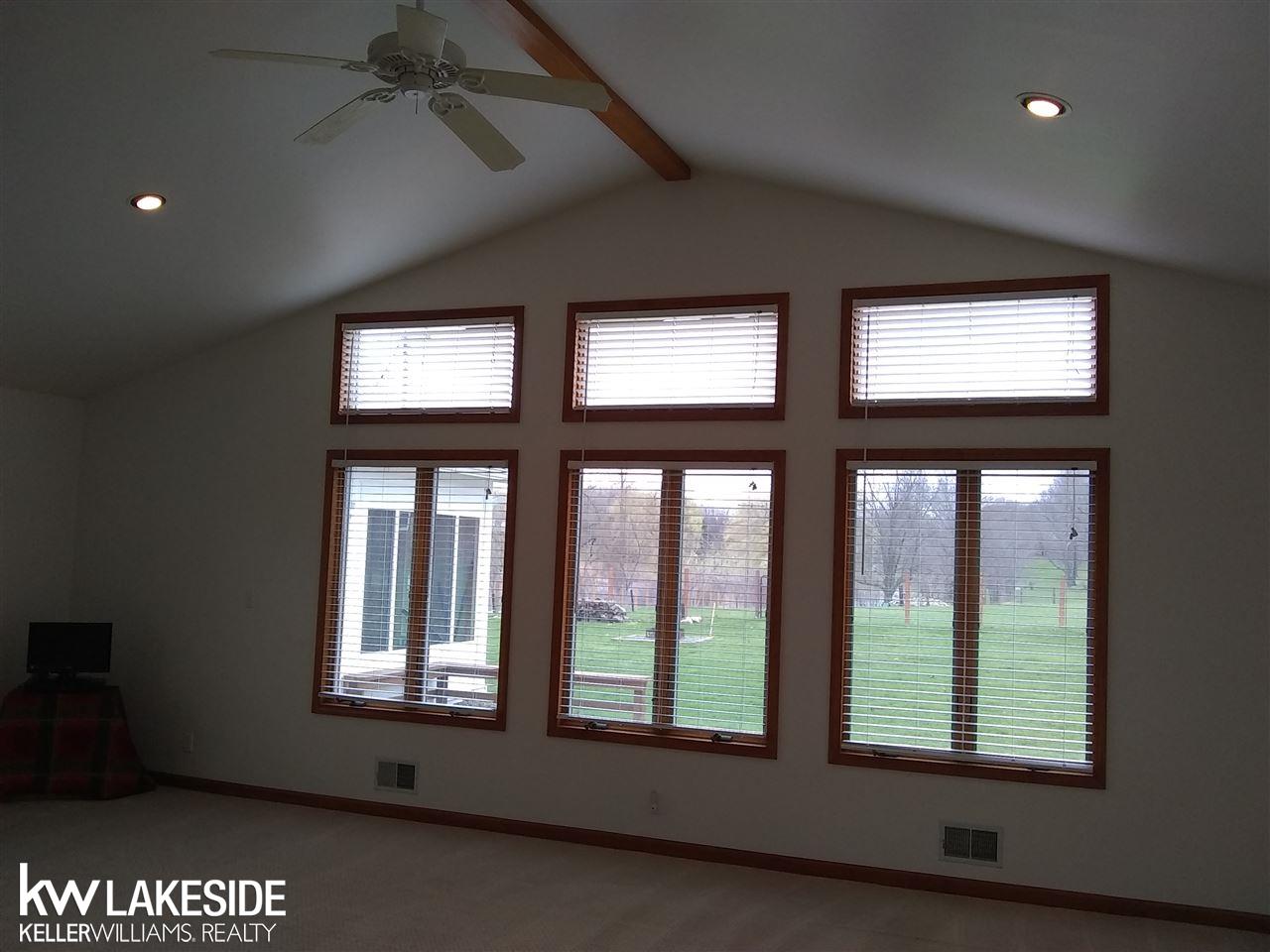 70727 Fisher Road Romeo, MI 48065 - Photo 6 of 32 Vaulted Ceilings