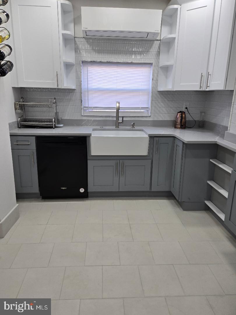 3409 Disston Street Philadelphia, PA 19149 - Photo 12 of 26 Kitchen