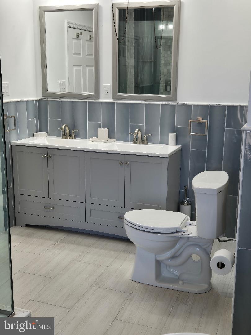 3409 Disston Street Philadelphia, PA 19149 - Photo 17 of 26 full bath 2nd floor